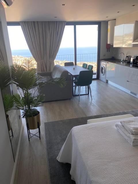 Atlantico Azul Apartamento *